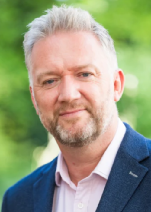 Simon Robinson